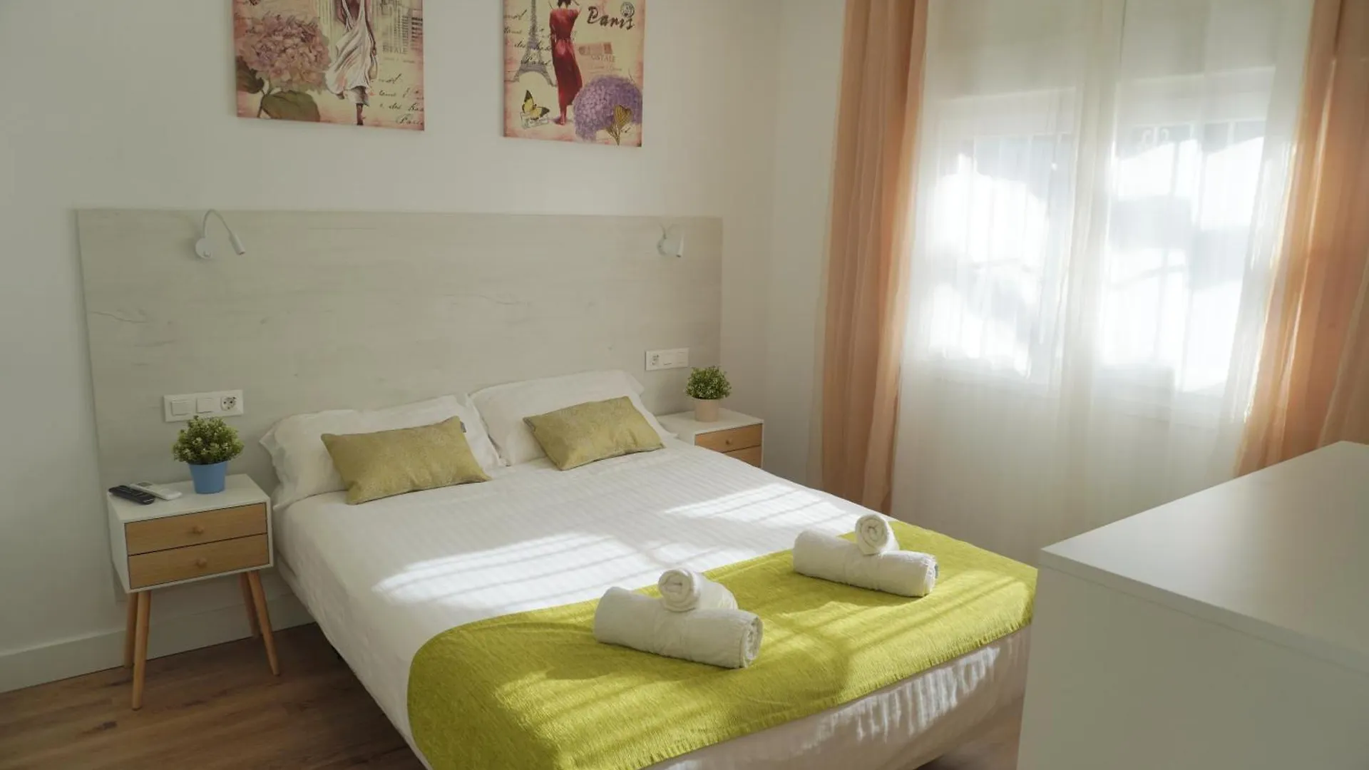 Villa Myruedo Fuengirola 0*,  España